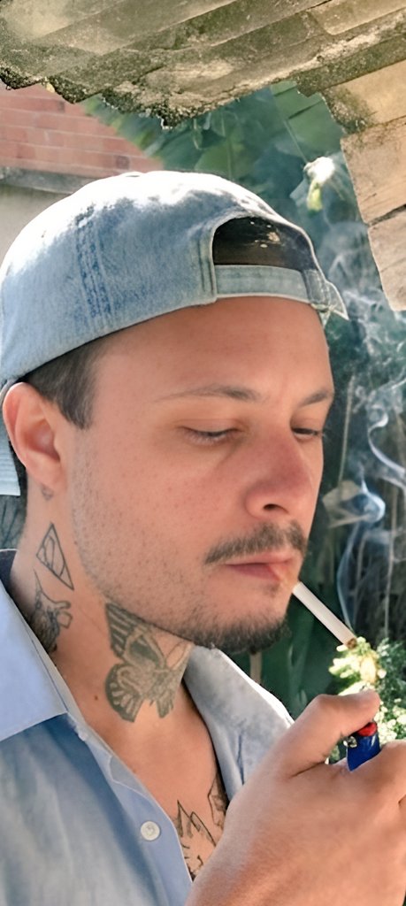 PadrinhesS's tweet photo. Final de tarde, solzinho quase indo embora. Bora relaxar 
@fuckyeahsmoker @HortoVers @madmarbold @SmokeBreakNYC @vaping_236597 https://t.co/JhgWIARnXv