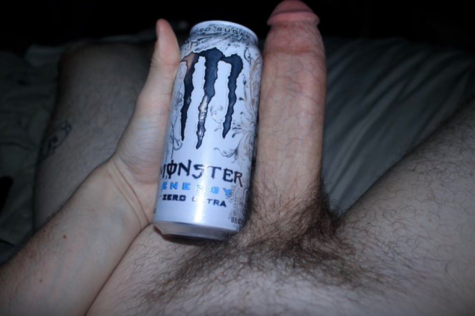 eudechriss's tweet photo. vai um monster aí ? 

https://t.co/QFyVtdyrHe https://t.co/qTPsY6fpBf