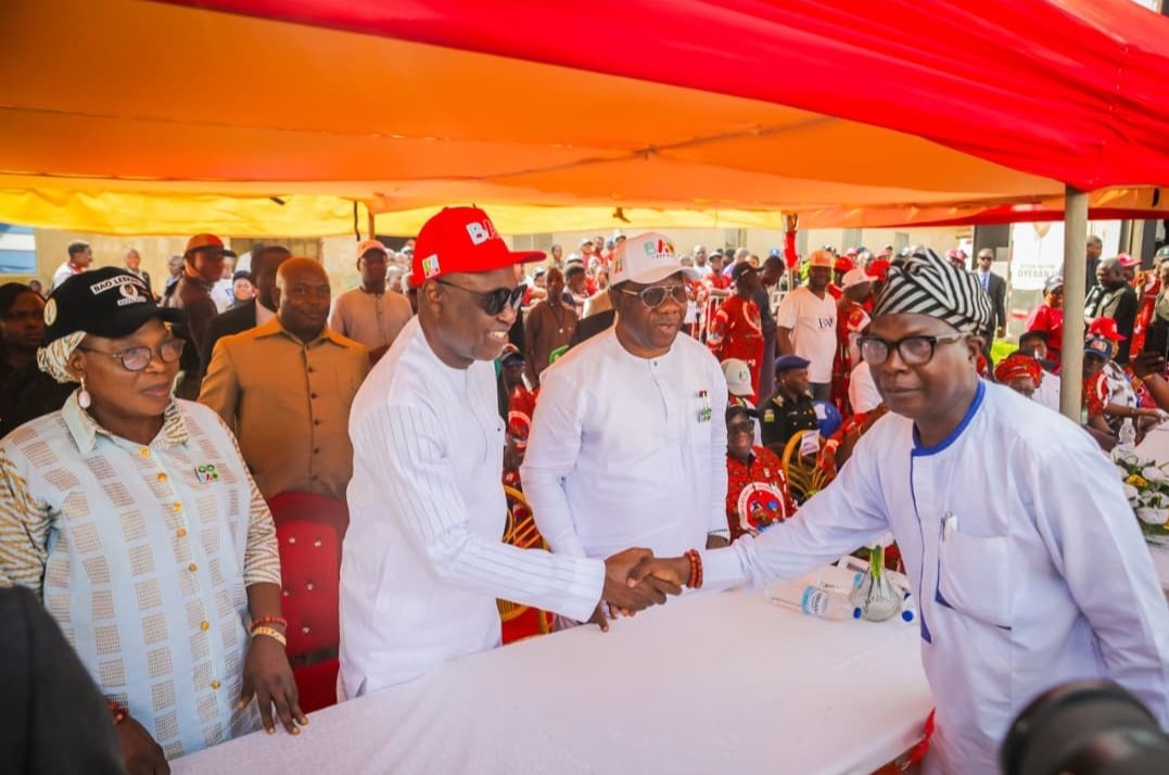 Ekiti trends tweet media