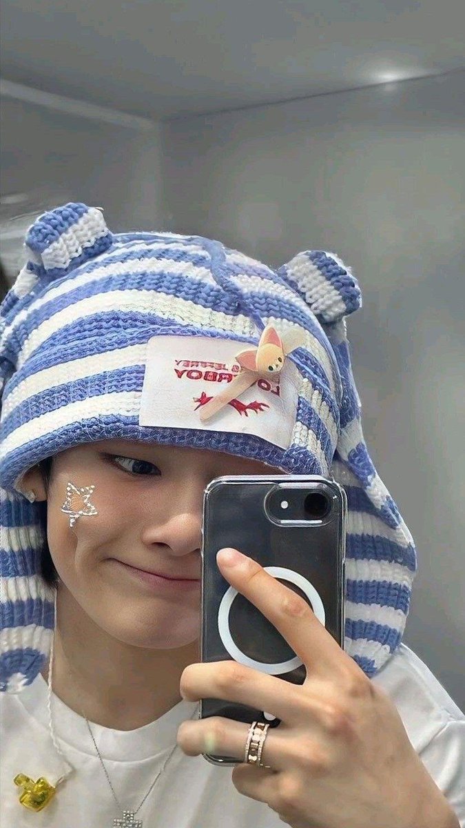 Fan I.N 아이엔 Universe tweet media