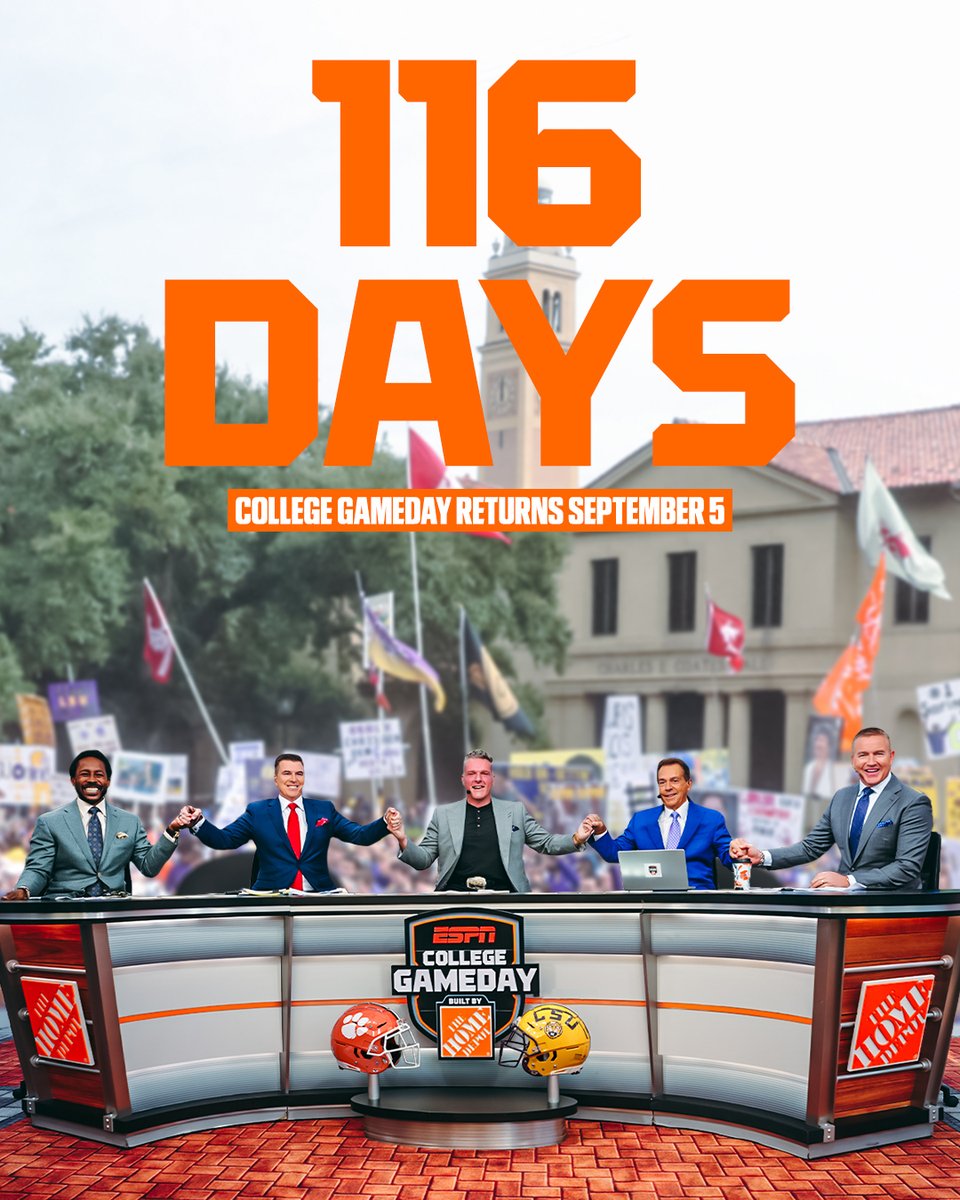 College GameDay tweet media