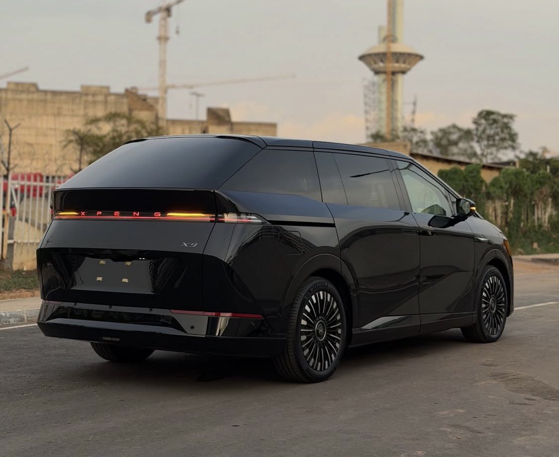 Automall_ng's tweet photo. Brand new Xpeng X9 
Luxury electric vehicle -7 seater
2026 model 
Price:220m
Duty: paid 
Location: Abuja 
@abujastreets @__yellows @Waspapping_ 
Retweet pls🙏 https://t.co/ed5MBePSE9