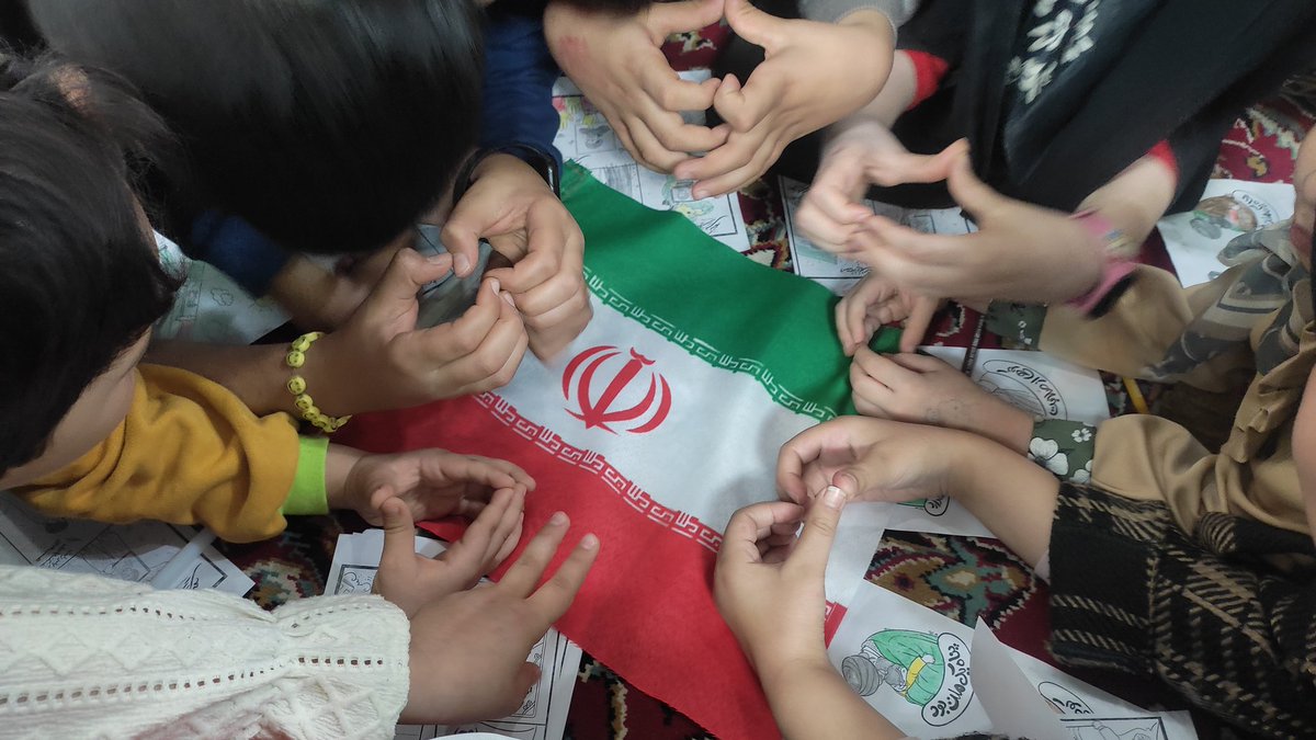 الغوث یا مهدی(عج) tweet media