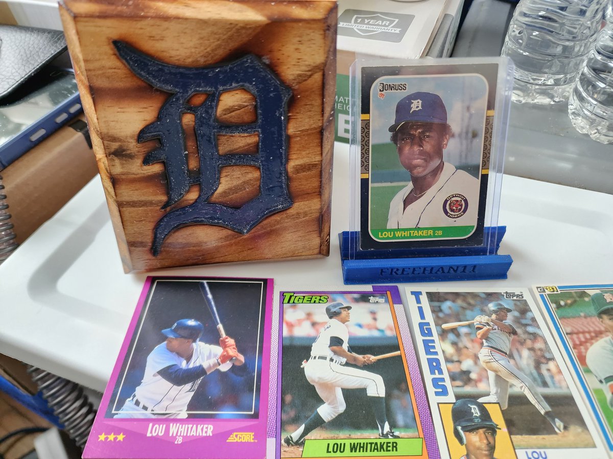 freehan11's tweet photo. Double celebration this late afternoon- the triumphant return of both #CardOnTheTable & #TigersCardTuesday in celebration of the
#HappyBaseballBirthday βΎοΈπππ₯³ of @tigers great #LouWhitaker , who's turning 69 on this fine May the 12th.
#SweetLouHOF π
βΎοΈ @1Cash28 #thehobby https://t.co/CLkBv2z2M7