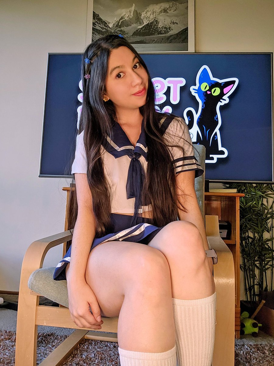 sweetpurrykitty's tweet photo. Holiiiiii, today I’m not really in the mood to study hehe 😇💞 For more content, follow me at https://t.co/BVdcPyHtzH 💞💞 https://t.co/7p3i6Y92Na