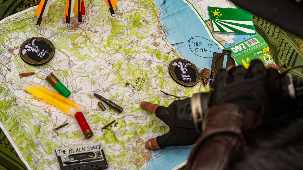 DayzUnderground's tweet photo. First come, first served

Check out this awesome @DayZ survivor cosplay from Faction member dopebobs of The Black Sheep! 

He's taken his character and brought them to reality for an awesome photoshoot! #TalentForDayZ #DayZ https://t.co/hvGqFugi2g
