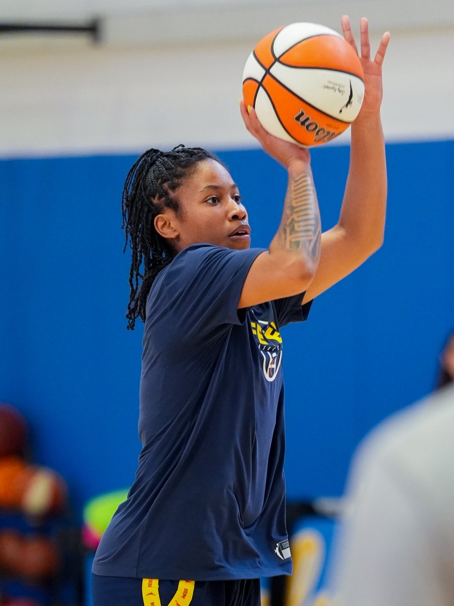 Indiana Fever tweet media