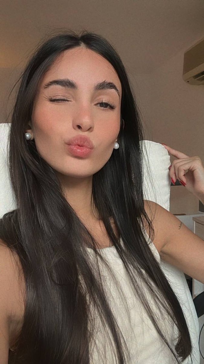 Alessia 🐰 tweet media