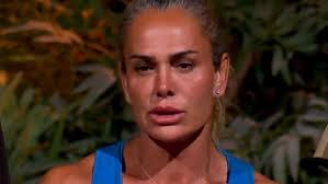 Ruzgar7Ruzgar's tweet photo. dipsiz bir kuyu bataklık gibi hatta bir kara delik

yanında olanı arkadaşını dostunu içine çekip yok ediyo

malesef salt kötülük ✍️#survivor2026 https://t.co/Ndpam8QpP5