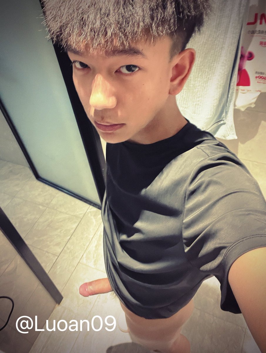 Luoan09's tweet photo. 没空更新 #体育生 #原味 https://t.co/9H3ohGsABm