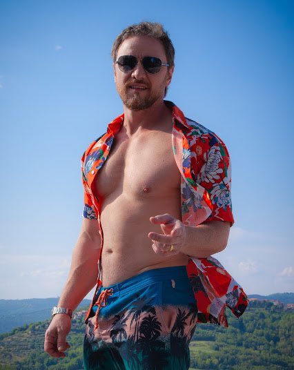 Grant (very hot & very funny) tweet media