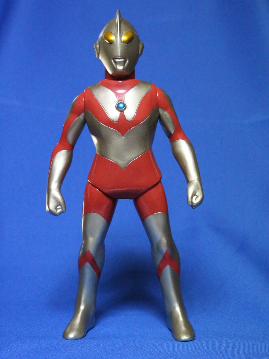 アーカイックウルトラマン発売により、ウルトラマンクラシックカラーの