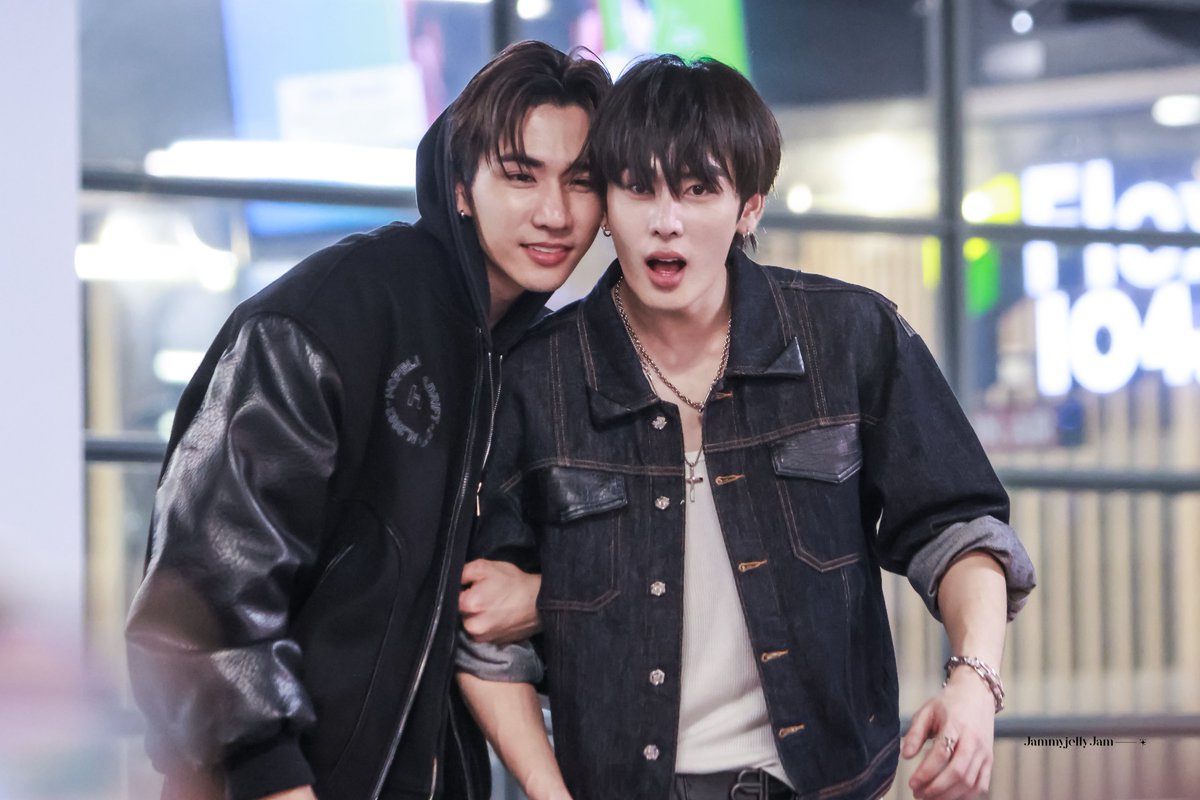 𝐣𝐚𝐦𝐦𝐲𝐣𝐞𝐥𝐥𝐲𝐣𝐚𝐦 ── ✦ ๋࣭⭑ tweet media