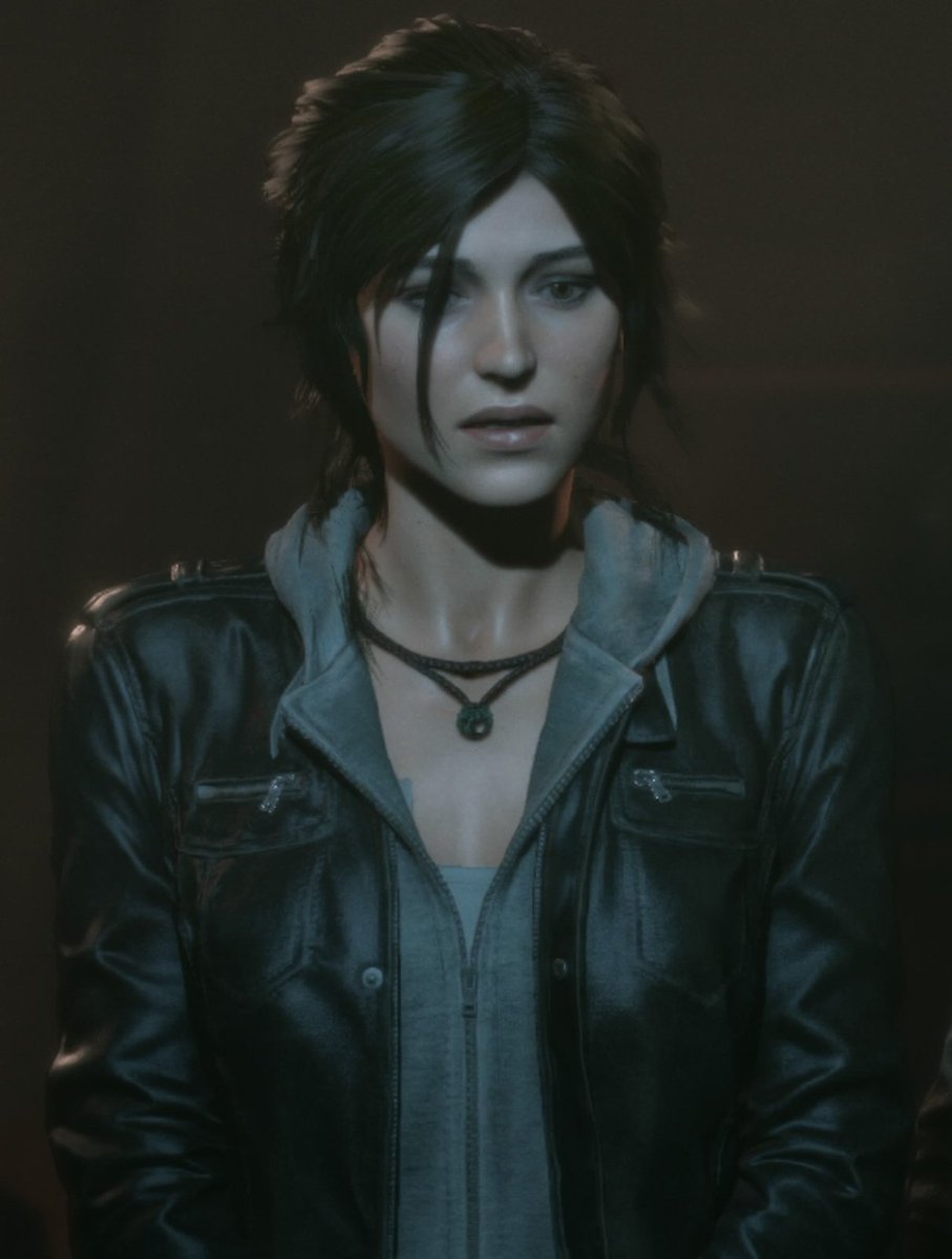 comfort lara croft tweet media