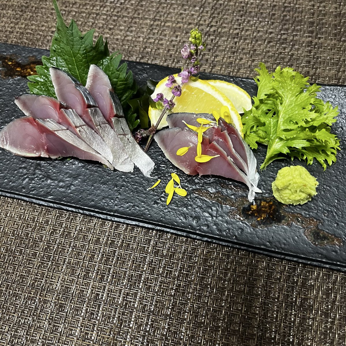 原始焼と酒肴 燈火 tomoshibi tweet media