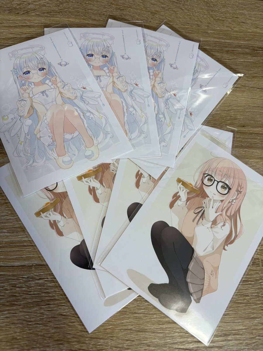 匿名配送　激レア　物語シリーズヒロイン本　全巻購入者限定抽選　ポストカードセット 新刊セットの内容その2〜 ポストカードです！種類は2種類です。舌を