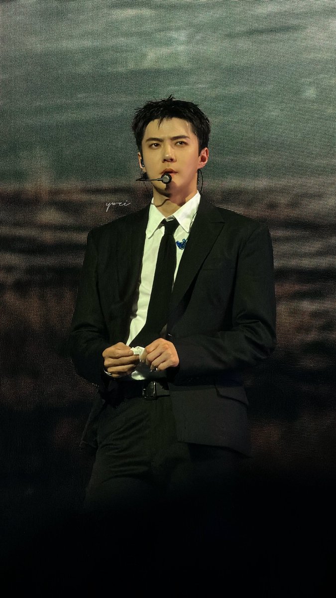 봉 tweet media