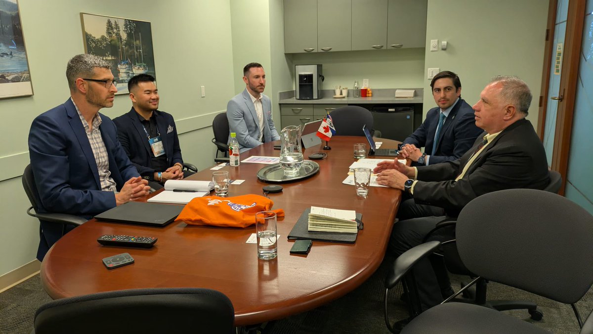 Embajada Guatemala en Canadá tweet media
