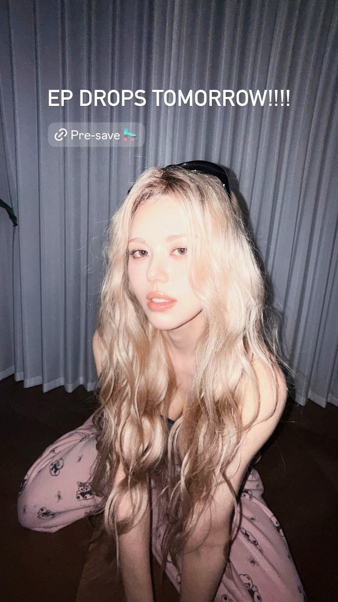 TokkiLoops's tweet photo. #OliviaMarsh #올리비아마쉬 https://t.co/tqpMU6Rngy