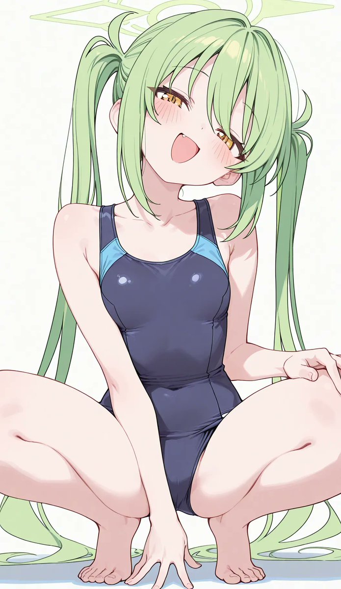 Mini Lolise 3 tweet media