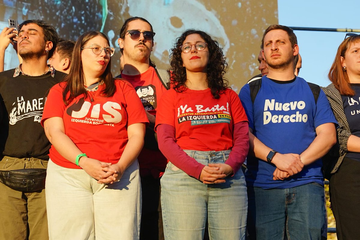 lilairaz's tweet photo. Autoridades que hoy actuaron de combativas son los Yacobiti que descuentan paros, quienes despiden docentes en UNTREF y en UNPAZ aplican exámenes eliminatorios a medida del gobierno, la independencia es una medida de lucha, vergüenza que el MST, PO, YA BASTA E IS poseen ahí. https://t.co/MPB0pc0LFR