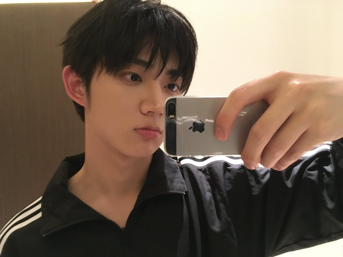 러삐♡ tweet media