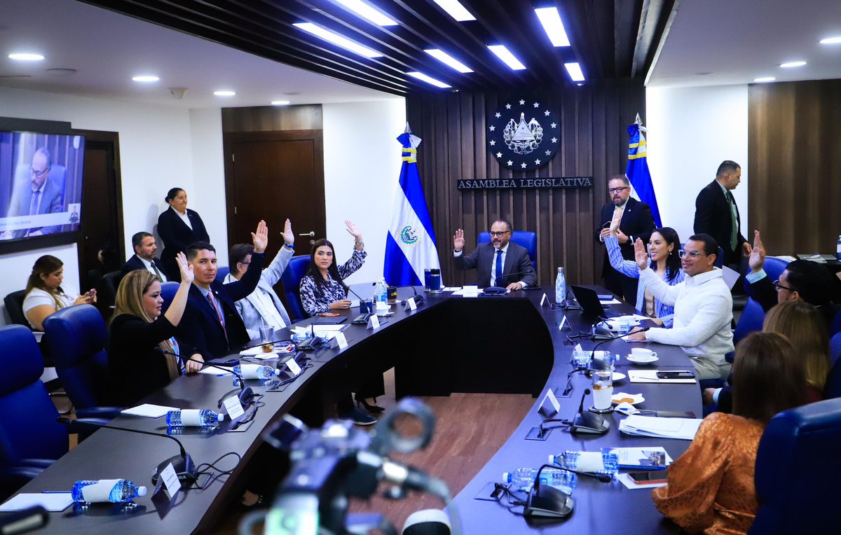 Alexia Rivas🇸🇻 tweet media