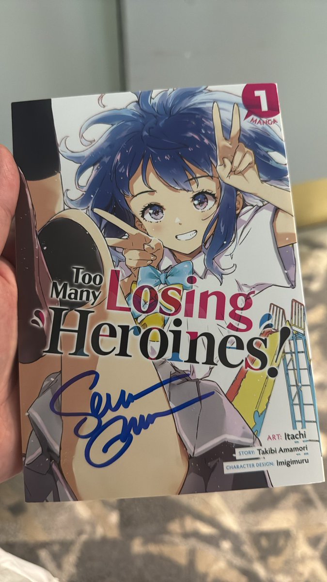 EdwardE04's tweet photo. @amamori_takibi I had Sean Gunn sign my copy! I love this series! https://t.co/lewuwB54Yp