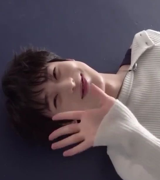 저화질의 선우 tweet media