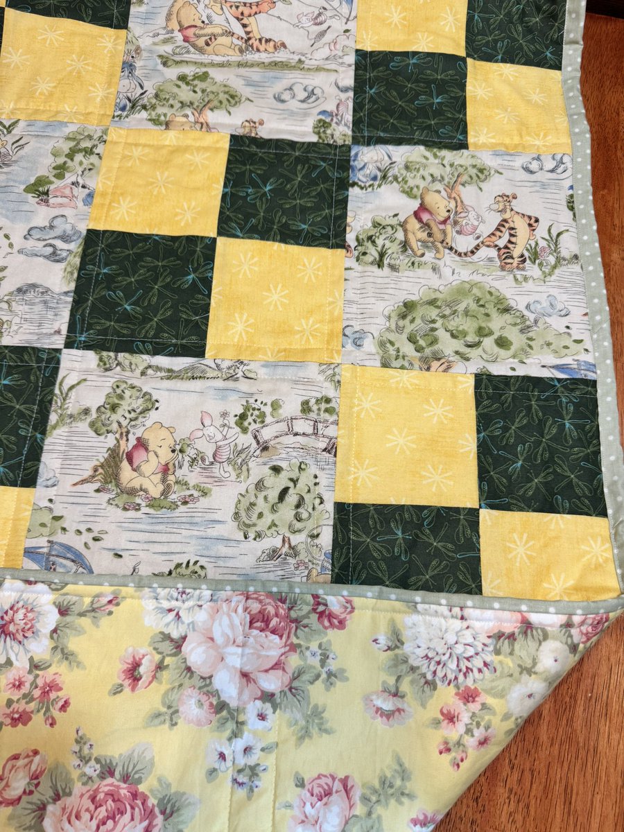 LeesaSmallSteps's tweet photo. I haven’t been able to cross-stitch for a couple of weeks, but I have gotten some sewing projects done. https://t.co/TFifQvlyqq