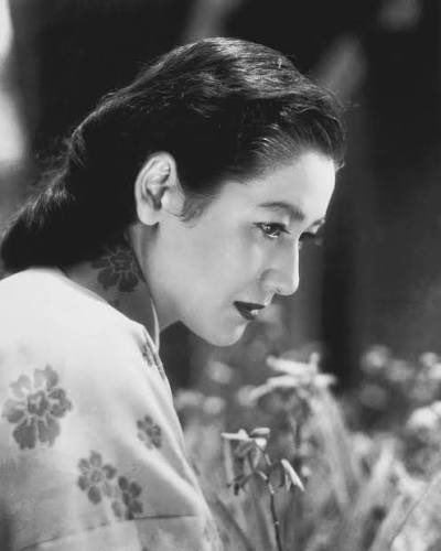 DADiClementi's tweet photo. One of my favorite actresses, for decades, has been the ethereally beautiful Setsuko Hara. #TCMParty
And #LateSpring is my favorite. https://t.co/ssPhEfpi8P