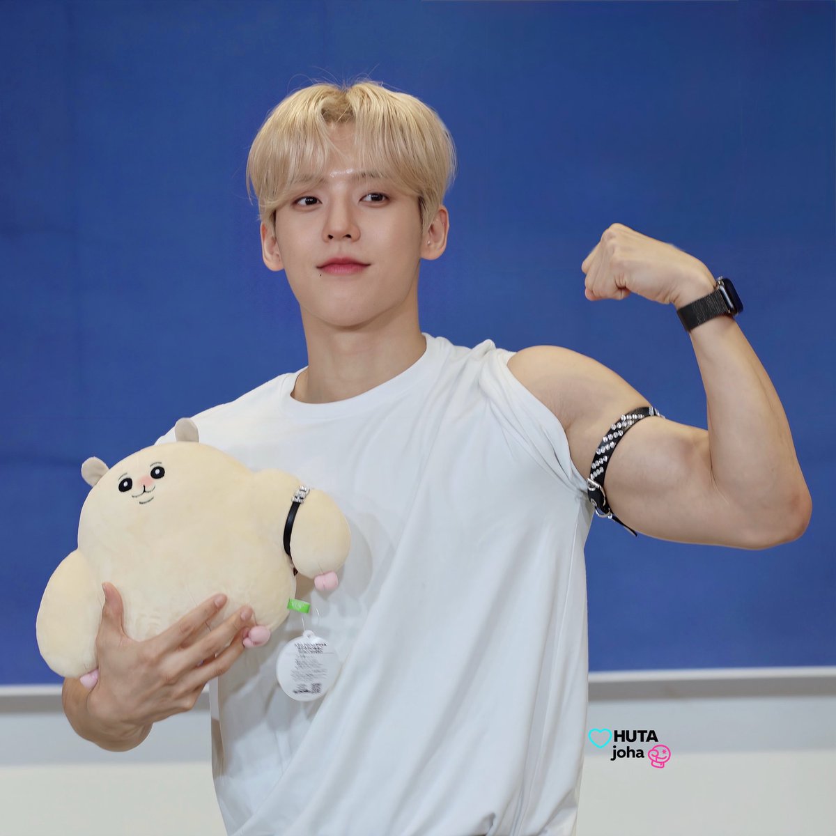 허타조하🥊 tweet media