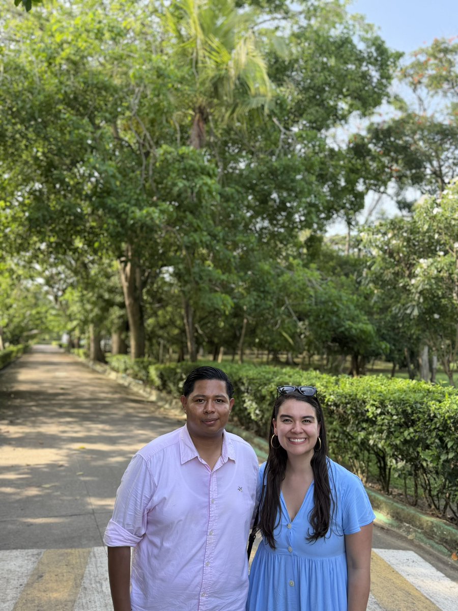 Majobernalgavi1's tweet photo. Hoy hicimos nuestro parche Fenalco con jóvenes de Urabá. Estamos muy emocionados porque oficialmente abrimos nuestra comunidad de Jóvenes Fenalco Urabá 🤩🤩🤩

A seguir acercando a nuestros jóvenes al gremio, al comercio y a la libertad! https://t.co/XDiAR0Ep2G