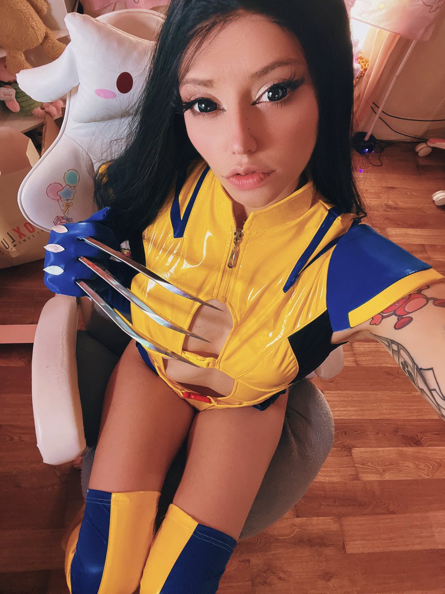 kiddenkatt's tweet photo. Kidden or Wolverine?! Hehe https://t.co/33R2FXgMC0