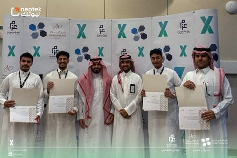 LearnX_project's tweet photo. @neoteksa @madareemhotel ⭐️ ختام يصنع الأثر | أجواء اليوم الأخير من معسكر التقنية المالية بالتعاون مع @neoteksa https://t.co/1bPj8Pswn2