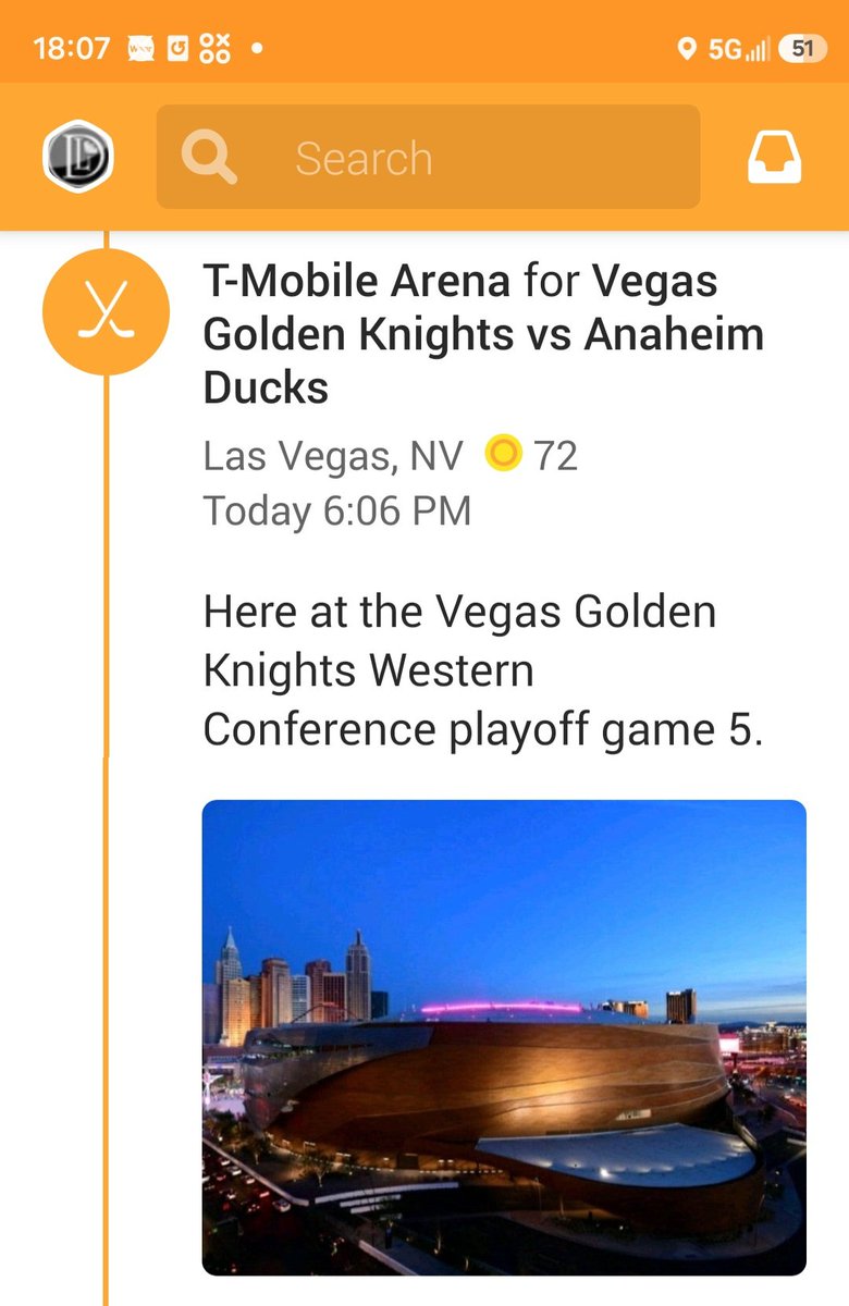 DiamondLouX's tweet photo. Here at the @GoldenKnights Western Conference playoff game 5 to watch our team get one step closer to that Stanley Cup 🏆
With me @D_N_Media @Maria702Virgo &amp; Carmen 😜 https://t.co/xbAek8e8ZD