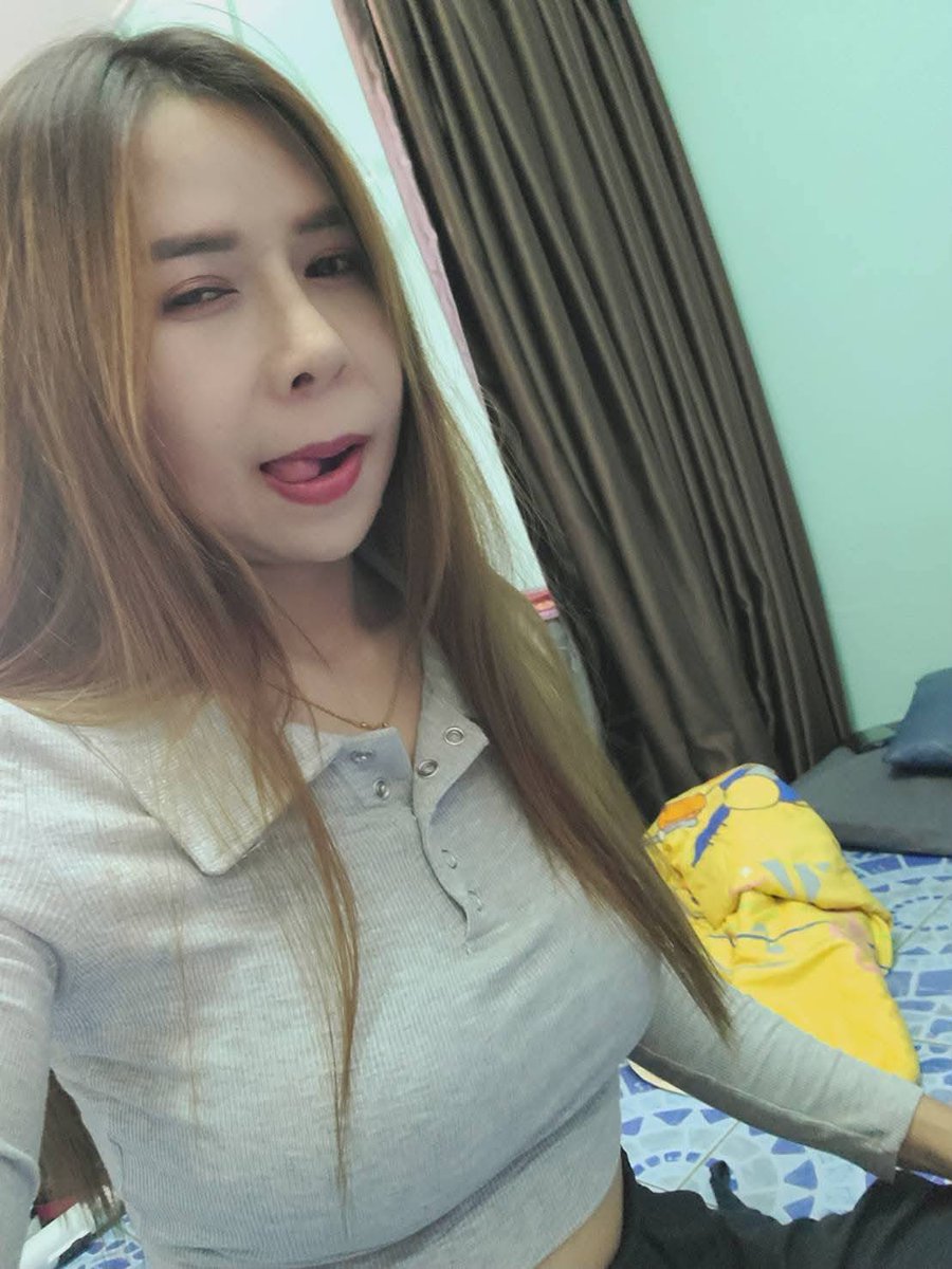 นารี นวดแผนไทย tweet media