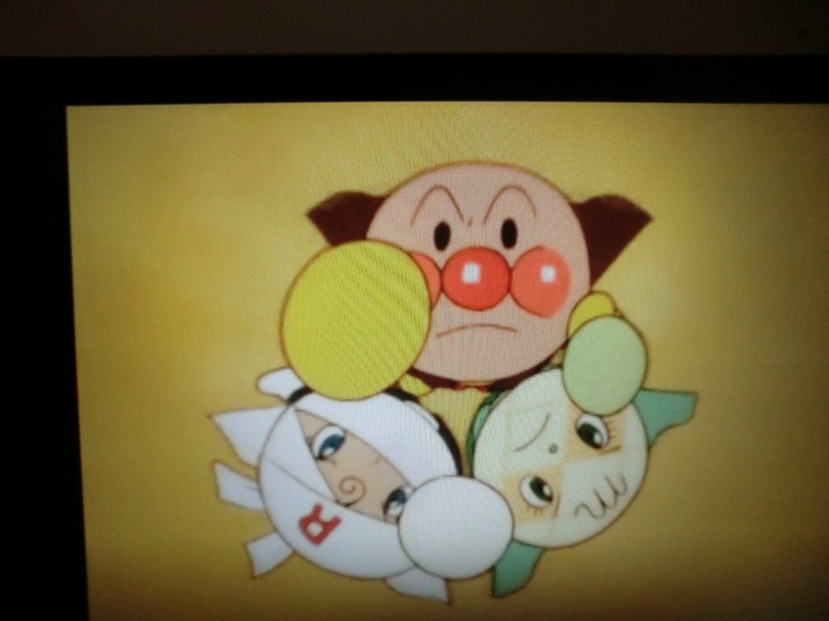 L6Oq6DUmFQ11982 バタコさん「アンパンマン！新しい顔よー