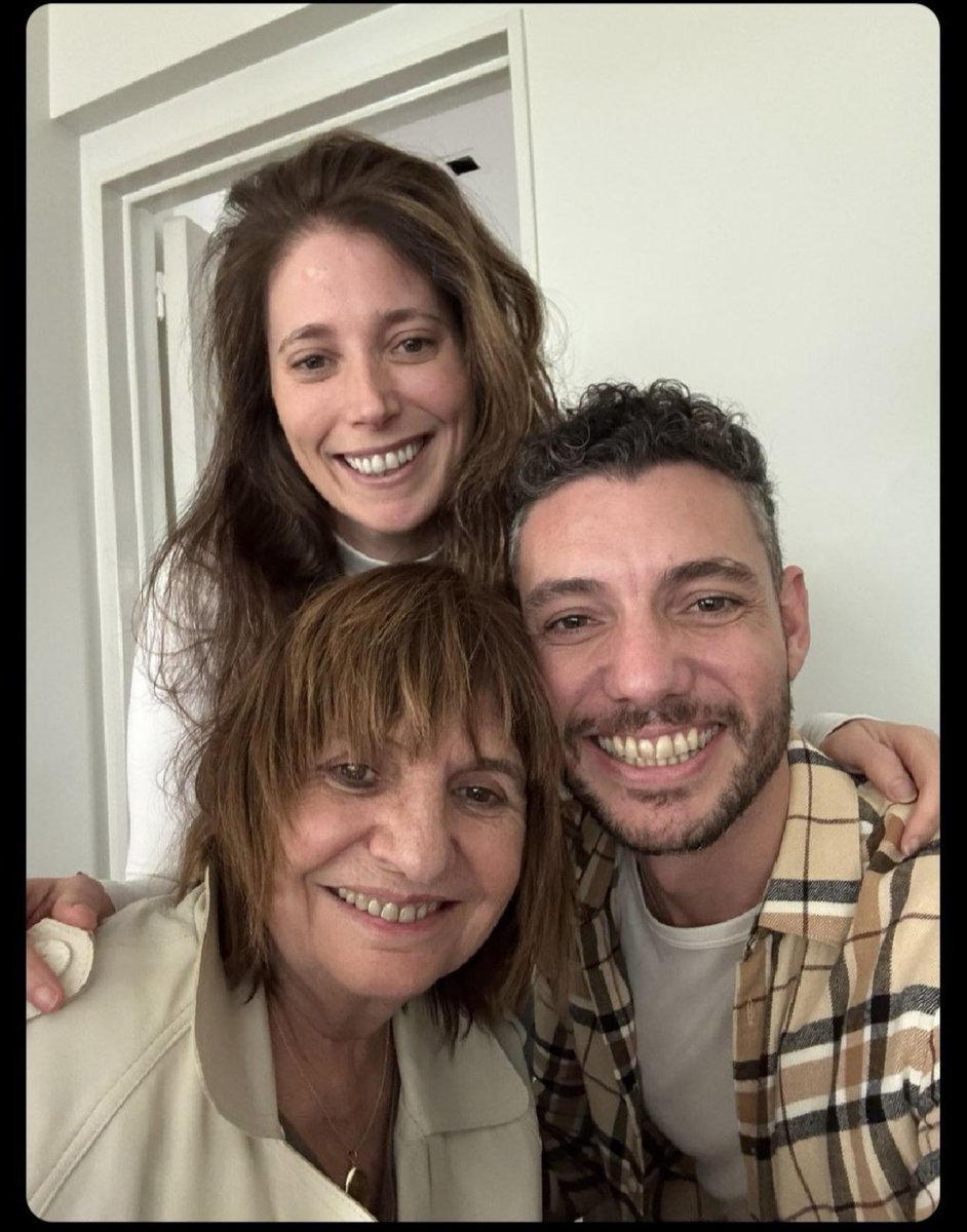 Marilyn Marti 🇦🇷🤝🇨🇺🇻🇪🇺🇦 tweet media