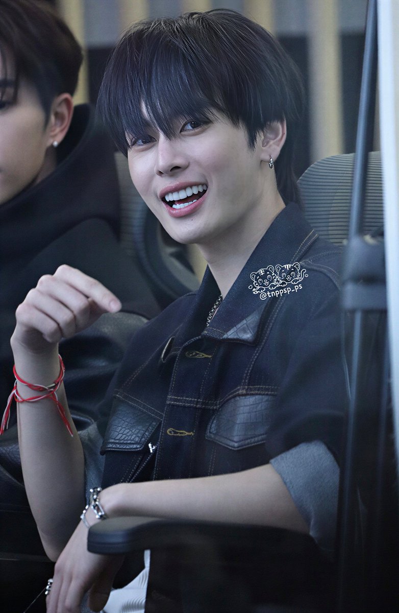 แม่ลูกสอง ^ °•° ^🖤PS🤍🐯🐱 tweet media
