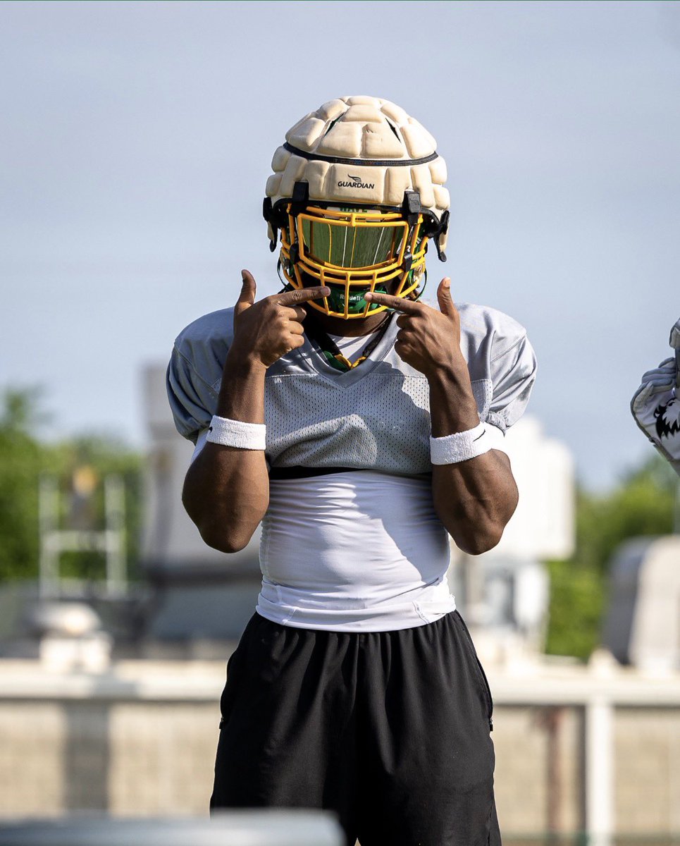 Jay_Pryor4's tweet photo. First week of spring ball ✅
Week two 🔜 https://t.co/4PFAH2Hvs2