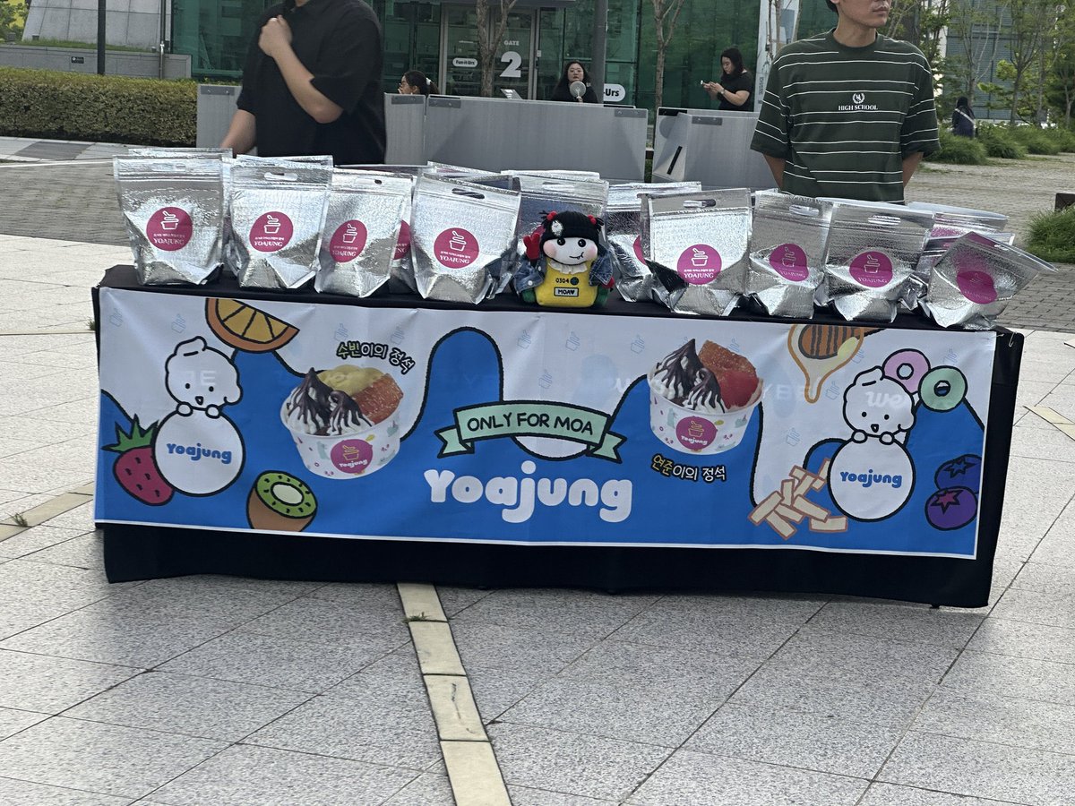 yeonjunut യ tweet media