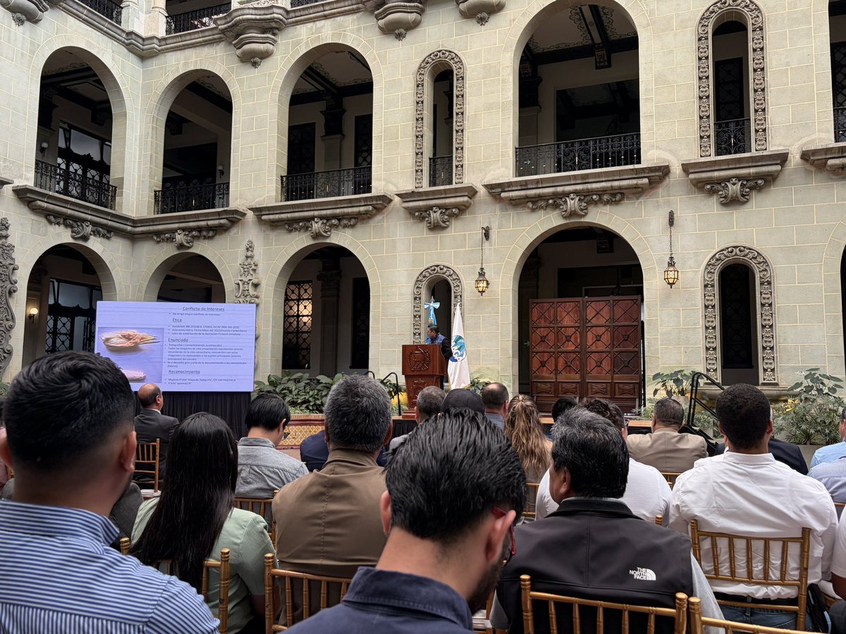 MOSCAMEDGT's tweet photo. 🥗 Celebramos el Día Internacional de la Sanidad Vegetal, junto a @MagaGuatemala reafirmando el trabajo conjunto para la protección fitosanitaria.

📣 Comunicamos la importancia de proteger las áreas libres para producir frutas y hortalizas sanas 🥭🫑🍅🍊
#SanidadVegetal https://t.co/pdXp7WOSld
