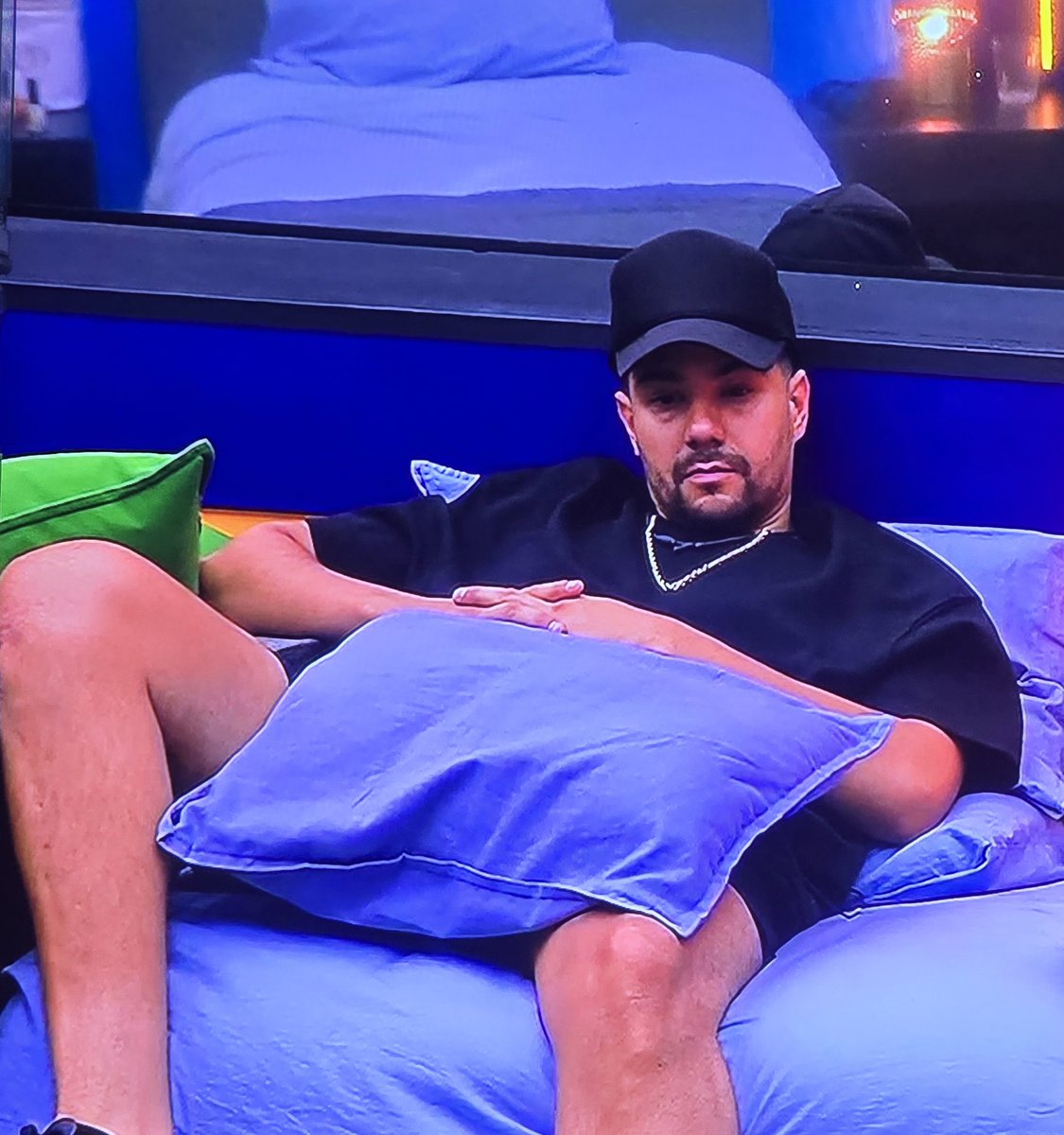 𝑺 𝑯 𝑬 𝑳 𝑩 𝒀 tweet media