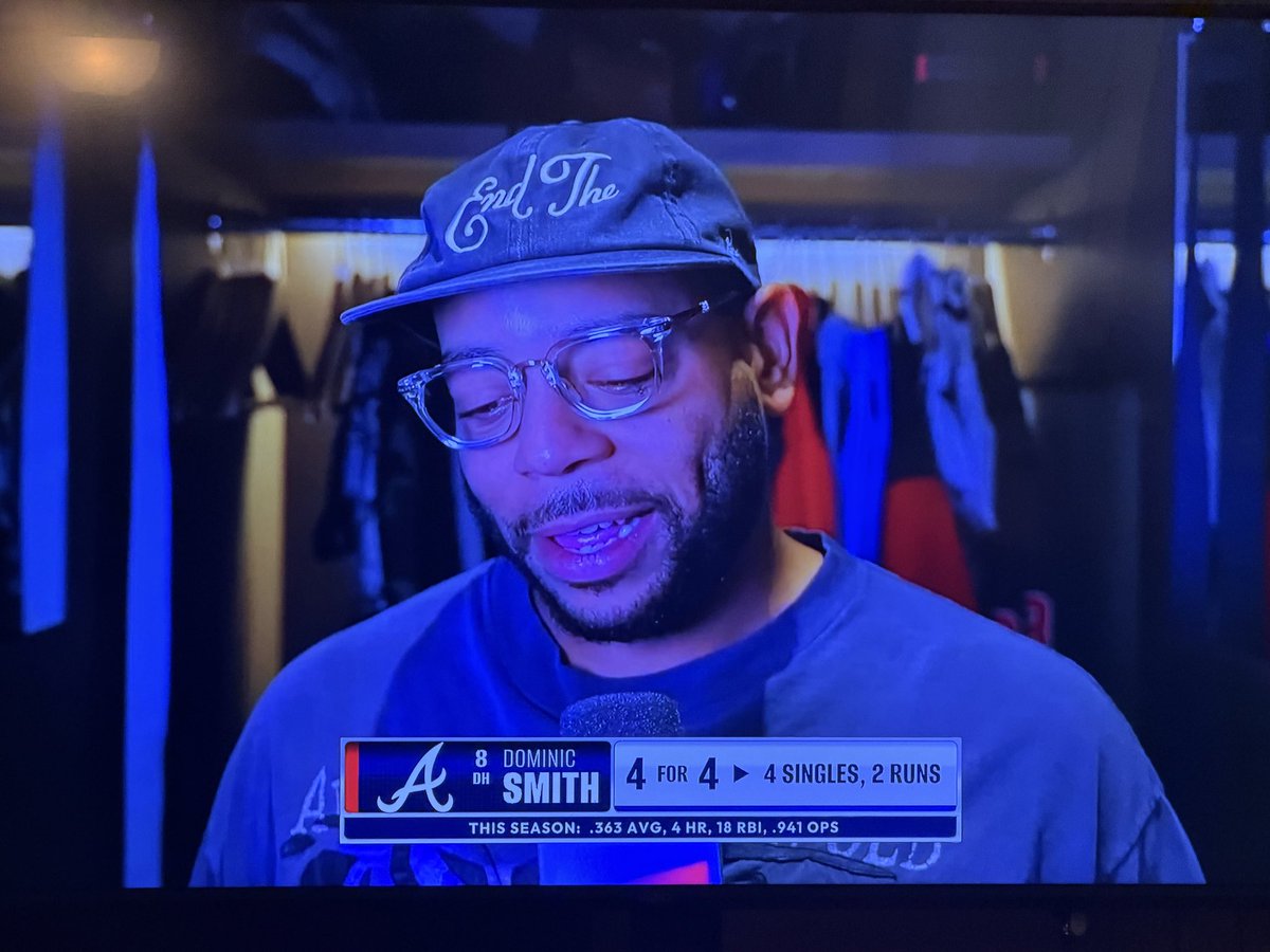 katiewRN's tweet photo. Dom Smith just looking like the dad next door taking his kids to the park.  Never know he’s got the magic eye right now locked in seeing the ball. ⚾️ #BravesCountry https://t.co/Du2Em3ag5L