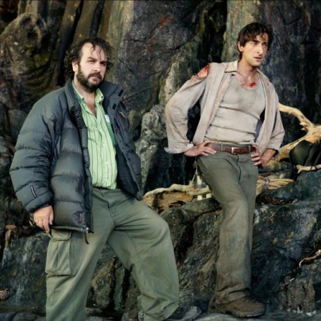 SpiderBlack_yt's tweet photo. ¡Felicidades a Peter Jackson por la Palma de Oro de Honor en el festival de cine de Cannes! El director es recordado por filmar la trilogía de "El señor de los Anillos" pero mi trabajo favorito de su filmografía siempre será "King Kong" del 2005. ¡Que película tan increíble! 🦍🦖 https://t.co/ztaHmV7aUf