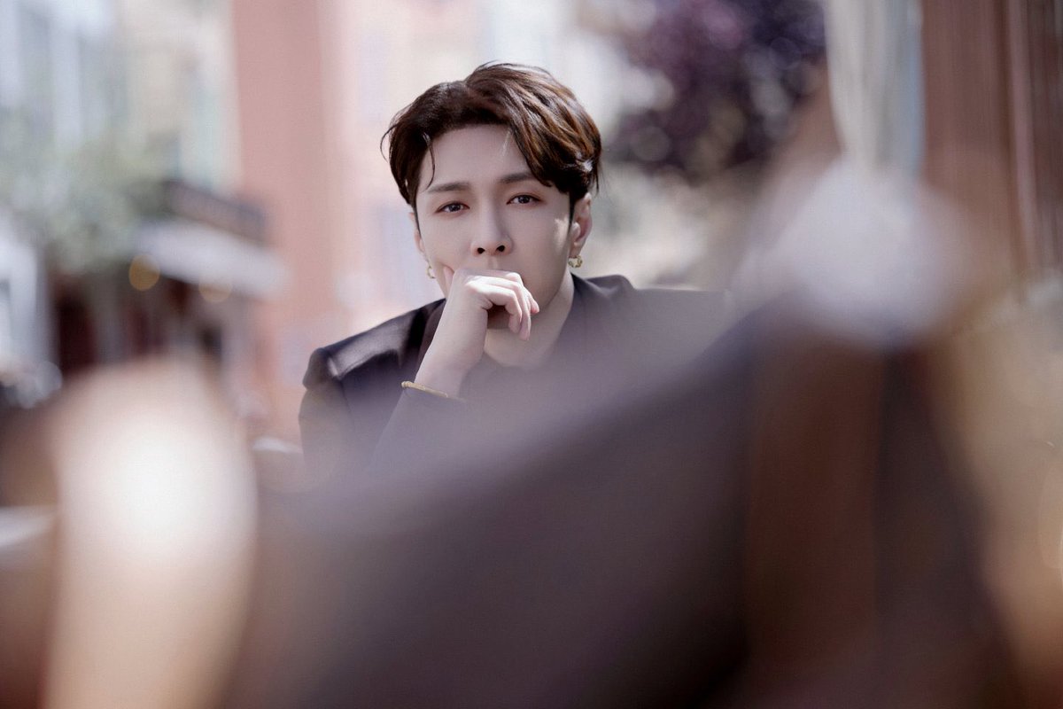 yixing archive ☆ tweet media
