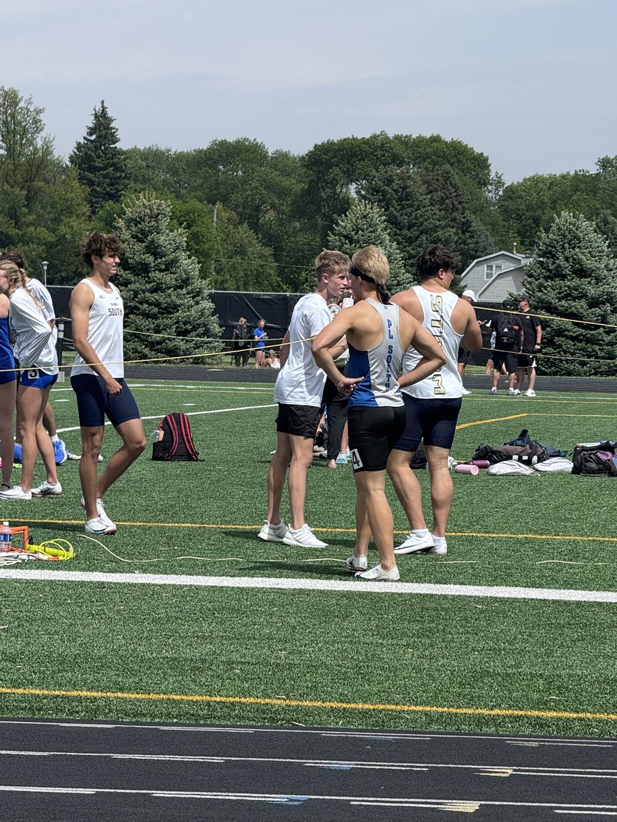 PLS_activities's tweet photo. Another great day watching our track teams!  Both teams are district champs!!! @PLSHSTitans https://t.co/OKU6ir0wVR