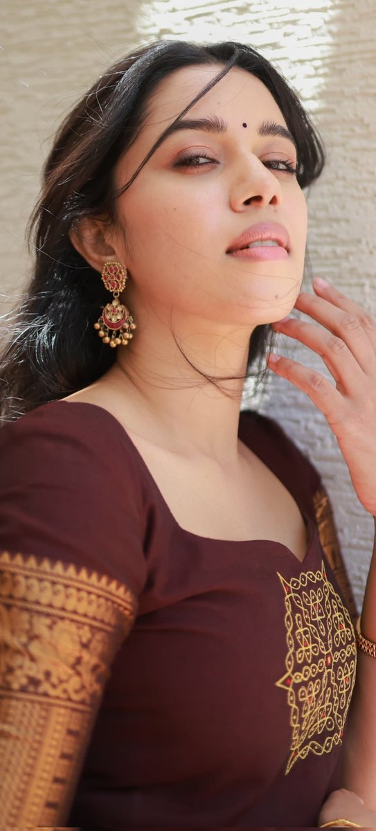 pablo__717's tweet photo. #mirnaliniravi
1/3 https://t.co/RBY9tvbL00