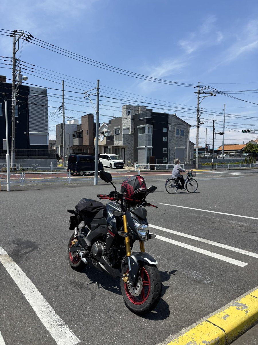 素晴らしいおバイク日和。 さて、これから新宿区某所に行くぞ 素晴らしいおバイク日和。 さて、これから新宿区某所に行くぞ